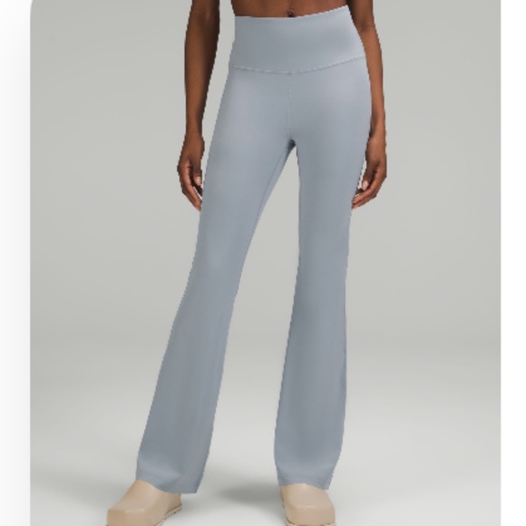 Lululemon Groove Super-High-Rise Flared Pant Nulu *Regular - Picture 1 of 1